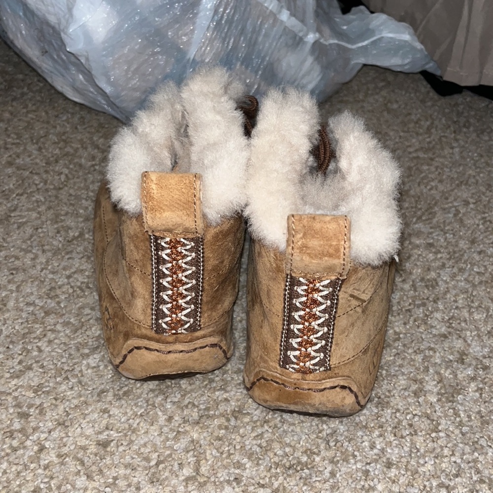ugg boots - Picture 2 of 3